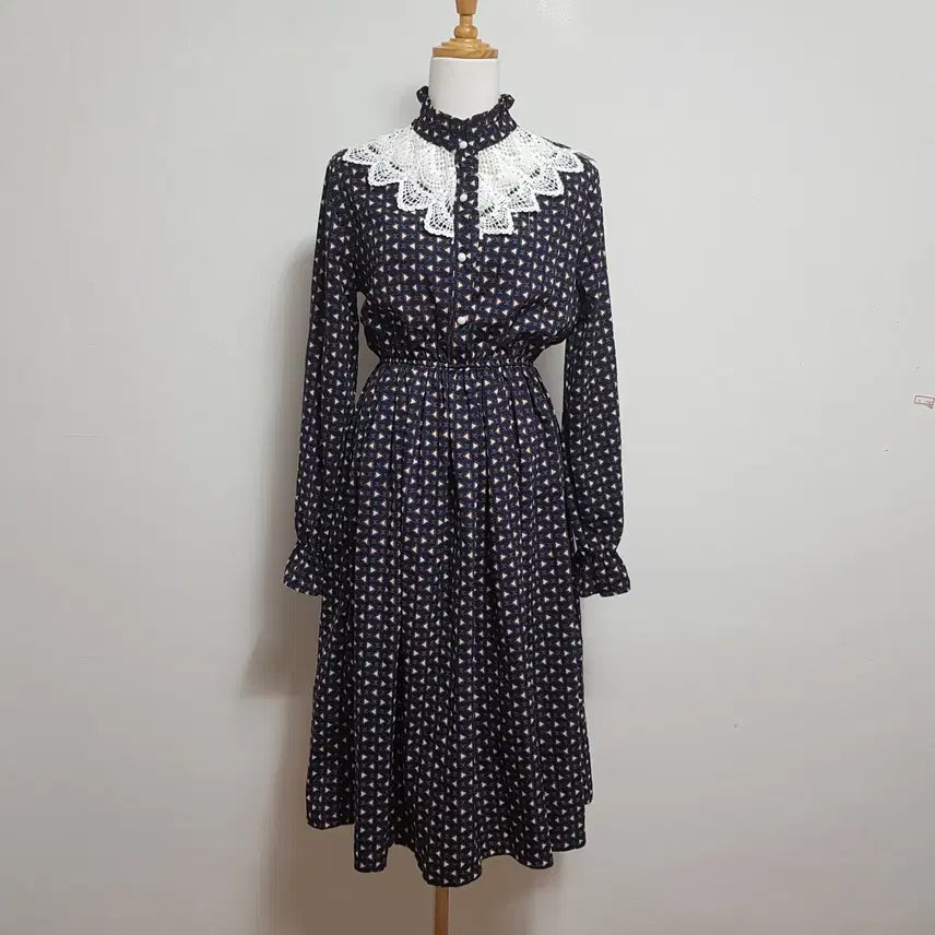 [BUNJANG] Round Neck One-Piece Dress Navy Free Size / 0757/라운드원피스 여 free사이즈 네이비원피스/내옷방