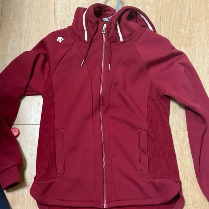 [BUNJANG] Descente Burgundy Fleece Training Zip-Up Hoodie / 데상트 후드집업 버건디 여성 원가 10만원이상