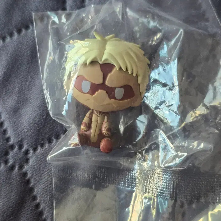 [BUNJANG] Attack on Titan Choco-Noko Ichiban Kuji Figure / [택포] 미개봉 갑옷거인 초코노코 /진격의 거인 이치방쿠지 제일복권