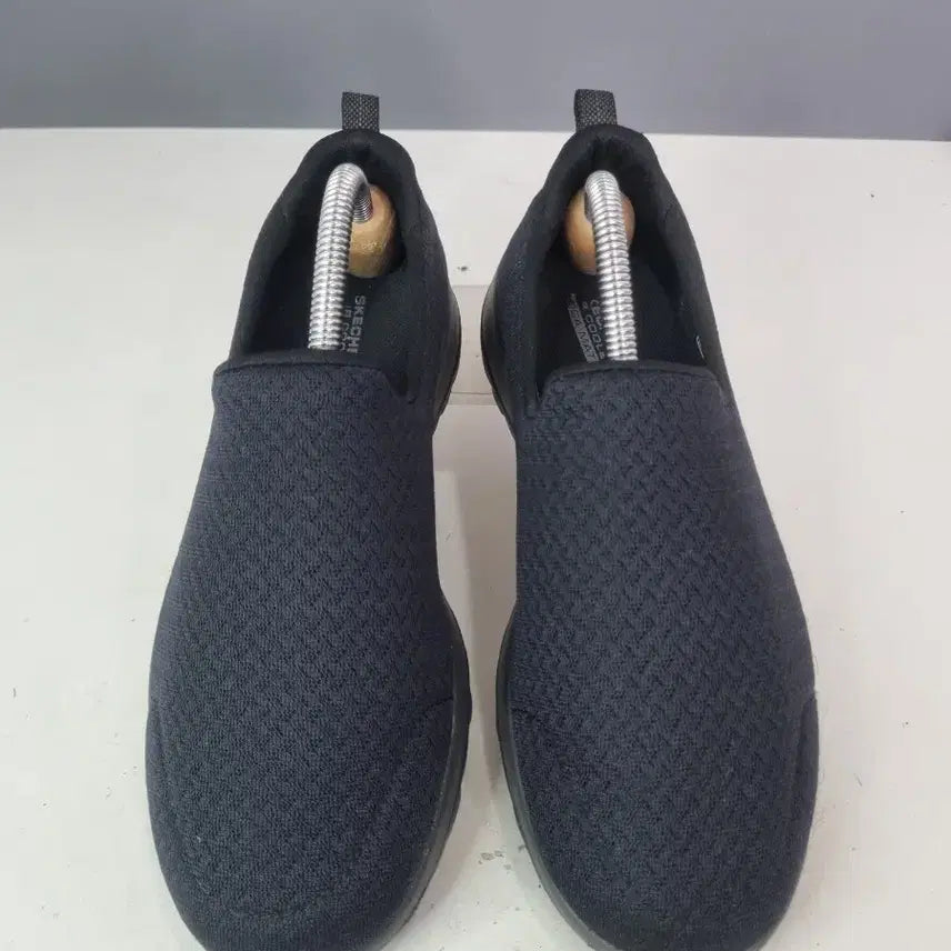 [BUNJANG] Skechers Gowalk Slip-On 240 / 효자빈티지 240 스케쳐스 고워크 슬립온
