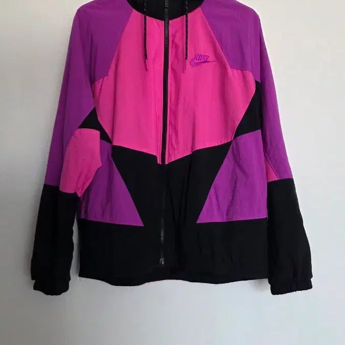 [BUNJANG] Nike Hooded Windbreaker Jacket M Black/Pink / 나이키 후드 바람막이 M 블랙/핑크