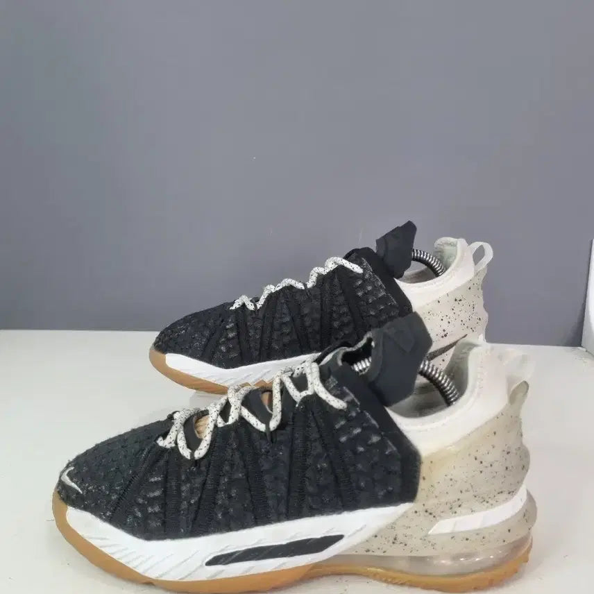[BUNJANG] Nike LeBron 18 Psychic / 효자빈티지 235 나이키 르브론18 싸이킥