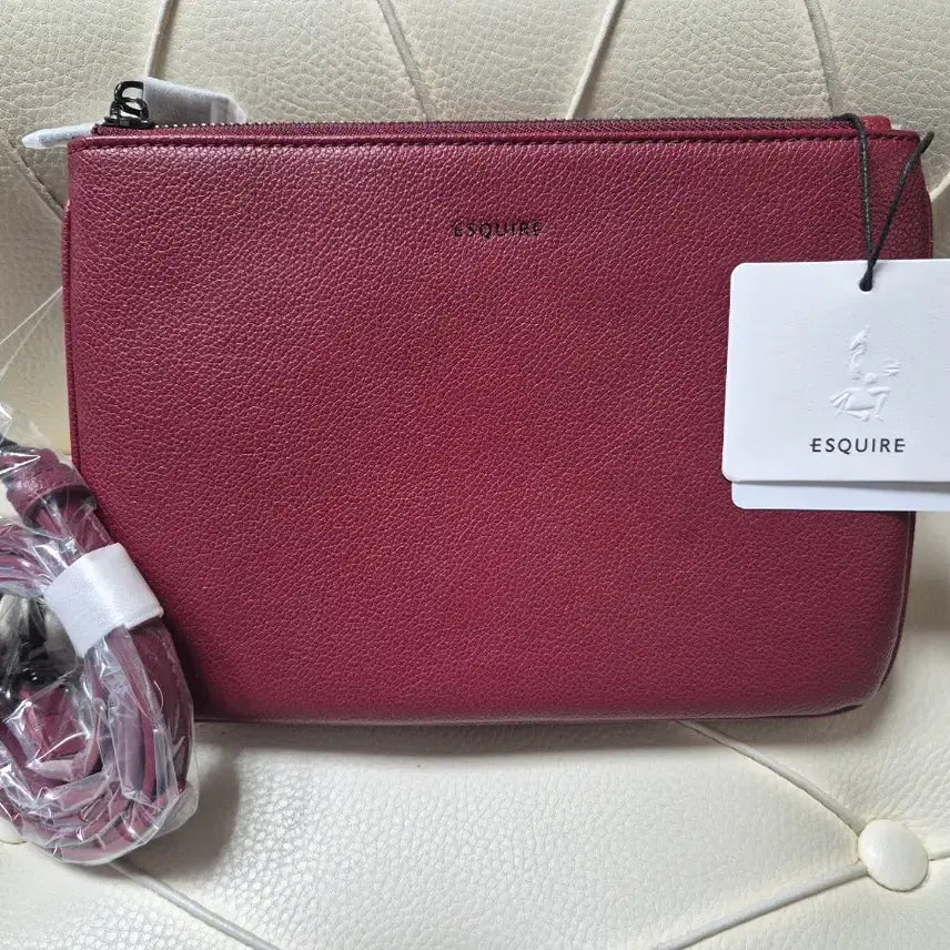 [BUNJANG] Esquire Burgundy Leather Clutch Bag with Detachable Strap (New) / 에스콰이어 클러치백 + 스트랩 (새상품)