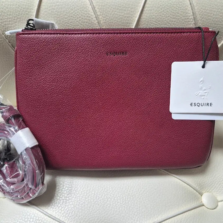 [BUNJANG] Esquire Burgundy Leather Clutch Bag with Detachable Strap (New) / 에스콰이어 클러치백 + 스트랩 (새상품)