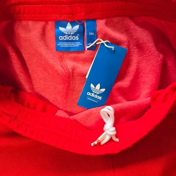 [BUNJANG] Adidas Red Training Shorts Size 95 / 아디다스 빨간색 트레이닝 반바지 95