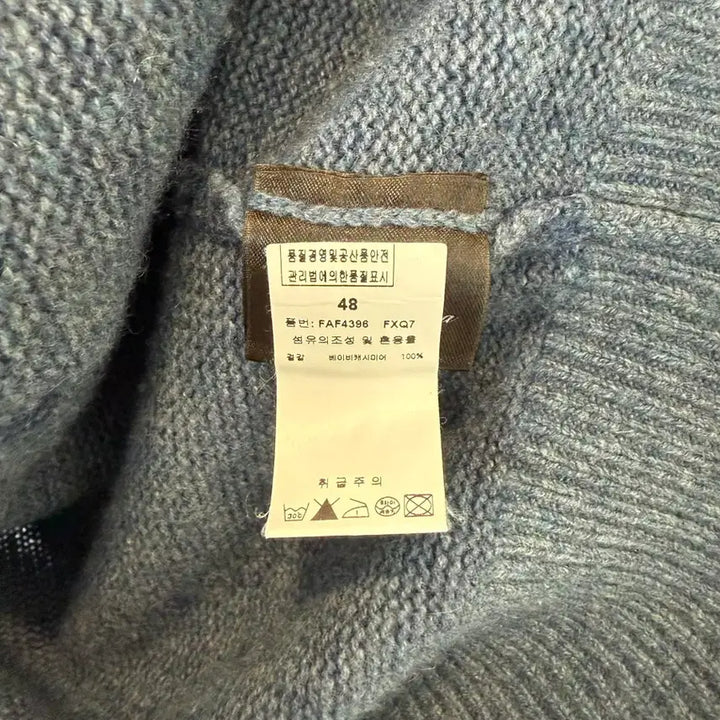 [BUNJANG] Loro Piana Striped Knit Dart Blue / 로로피아나 스트라이프 니트 다트블루