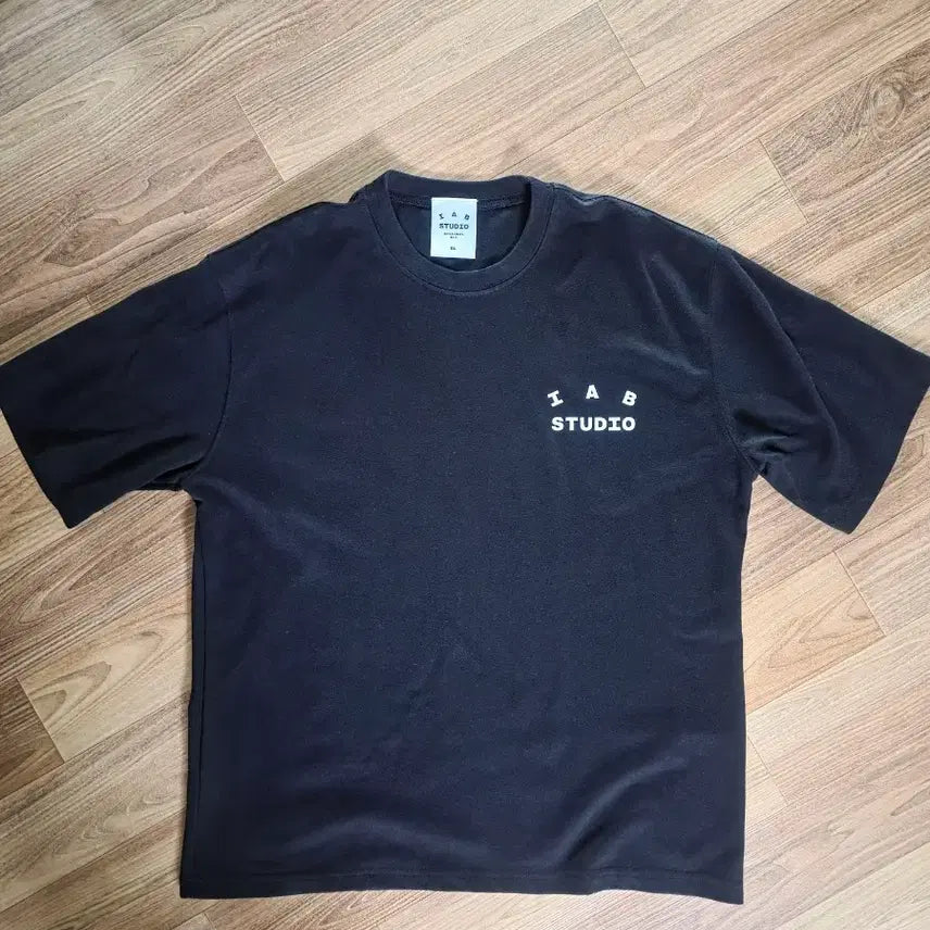 [BUNJANG] IAB Studio Black Short-Sleeve T-Shirt XL / IAB 스튜디오 블랙 반팔 티셔츠