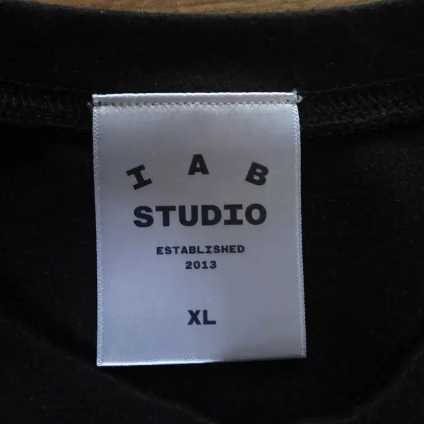 [BUNJANG] IAB Studio Black Short-Sleeve T-Shirt XL / IAB 스튜디오 블랙 반팔 티셔츠