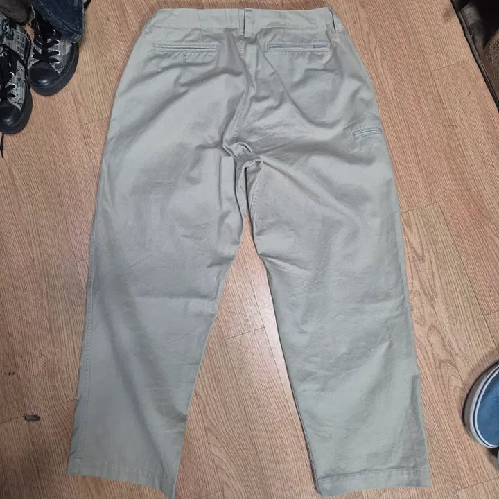 [SOLD OUT] 에스피오나지 와이드핏 베이지 면바지