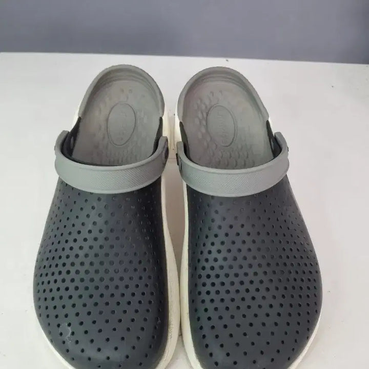 [BUNJANG] Crocs Literide Clog / 효자빈티지 270 크록스 라이트 라이드 클로그