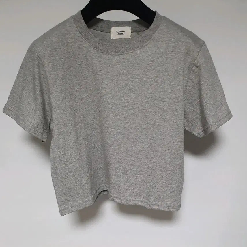 [BUNJANG] Lab Studio Gray Cropped Short-Sleeve T-Shirt Size S / lab studio 그레이 크롭 여자 반팔티셔츠 s