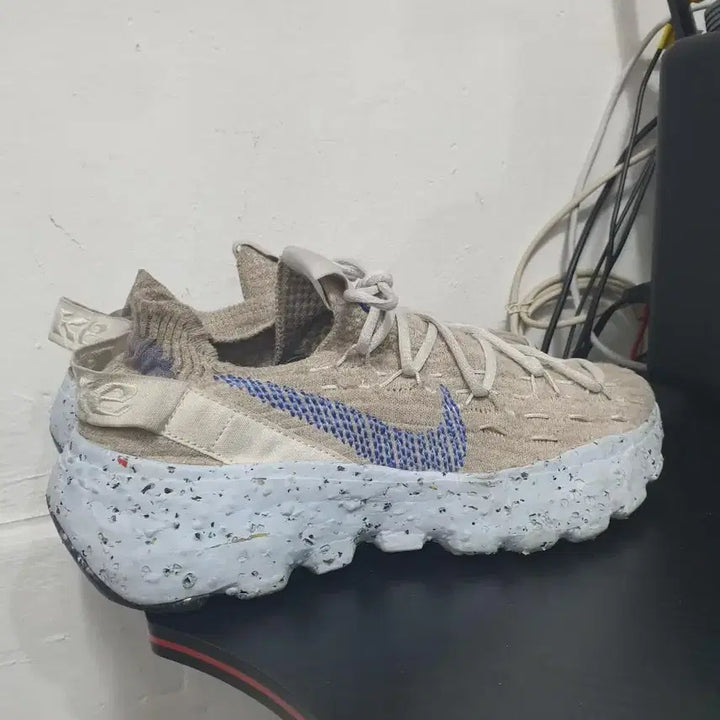 [BUNJANG] Nike Space Hippie Sneakers Beige/Blue / 나이키 스페이스 히피 운동화 베이지/블루 230