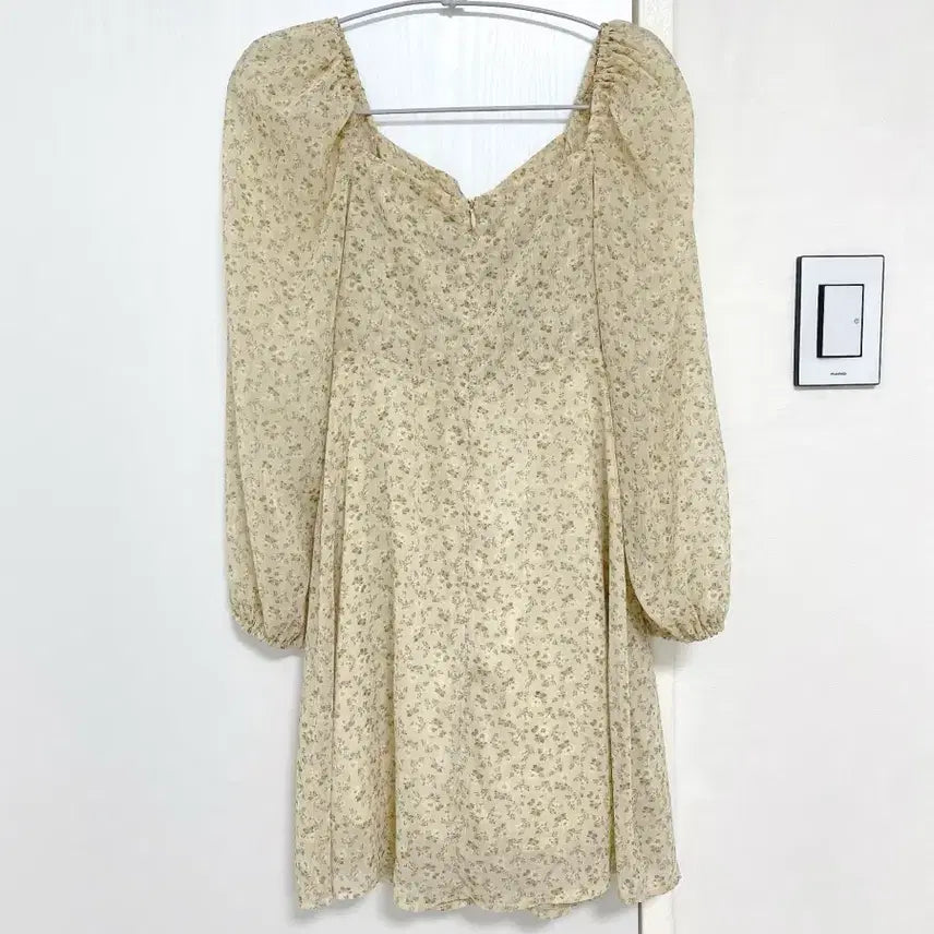 [BUNJANG] Lightweight Summer Dress / 하늘하늘 원피스