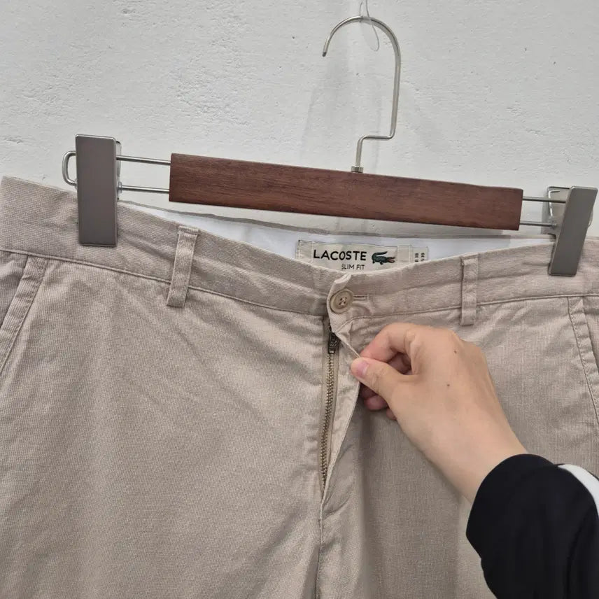 [BUNJANG] Lacoste Slim Fit Cotton Shorts Size 38 / 라코스테 슬림핏 코튼 반바지 38