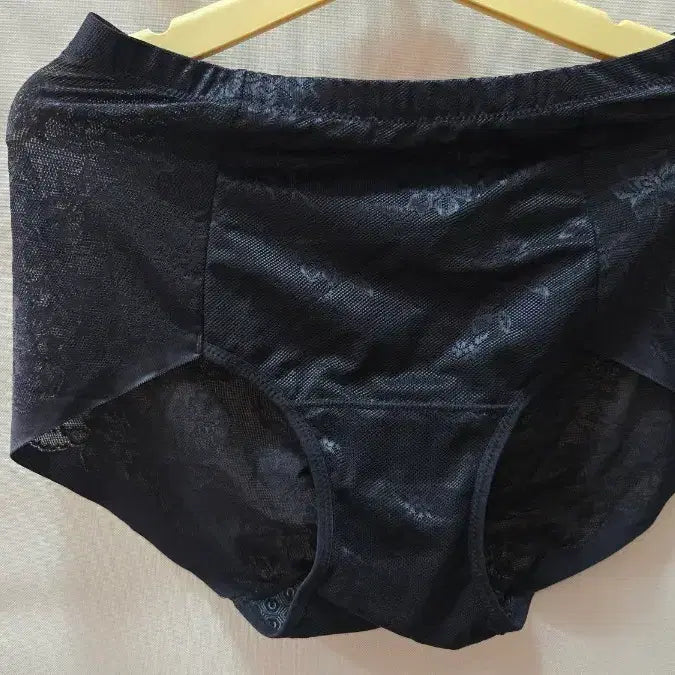 [BUNJANG] Black Body Sculpting Girdle - Size 100 / 거들100