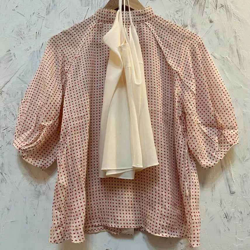 [BUNJANG] Mine Dot Pattern Blouse / 마인 블라우스