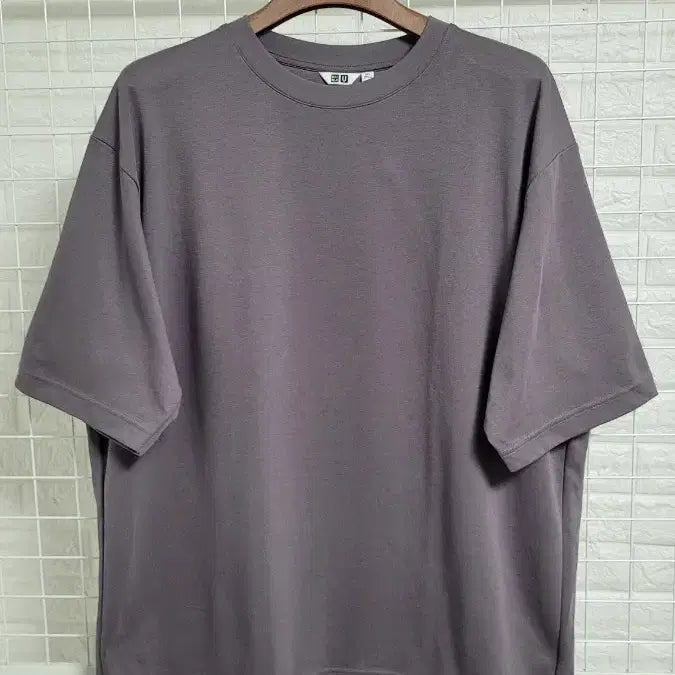 [BUNJANG] Uniqlo U Airism Oversized T-Shirt Dark Grey XXL / [XXL]유니클로U 에어리즘 다크그레이 오버핏 반팔 황금사이즈 XXL