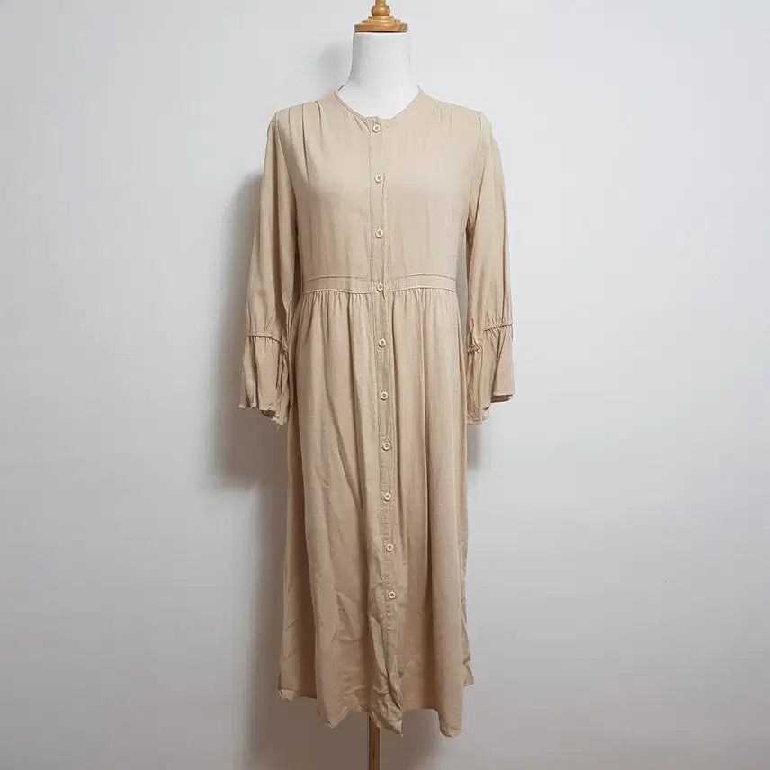 [BUNJANG] Beige Dress Size 66 / 1650/FLIP 여 66사이즈 베이지원피스/내옷방