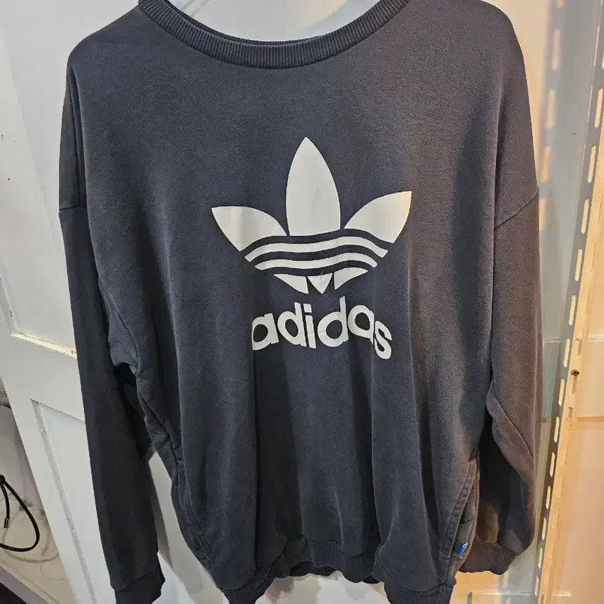 [BUNJANG] Adidas Trefoil Sweatshirt Navy / <만원빈티지>아디다스 트레포일 맨투맨 네이비