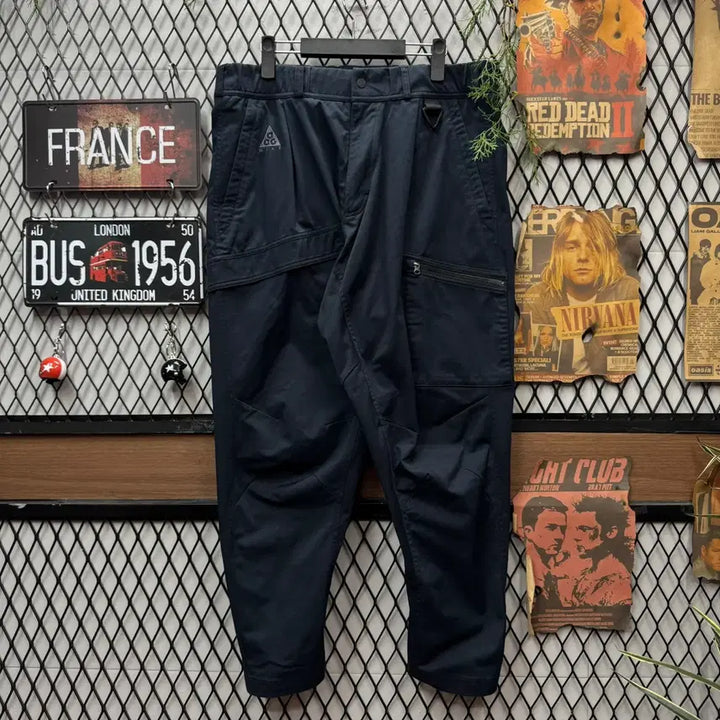 [SOLD OUT] 나이키 ACG 30주년 기념 NRG 우븐 카고 팬츠 네이비