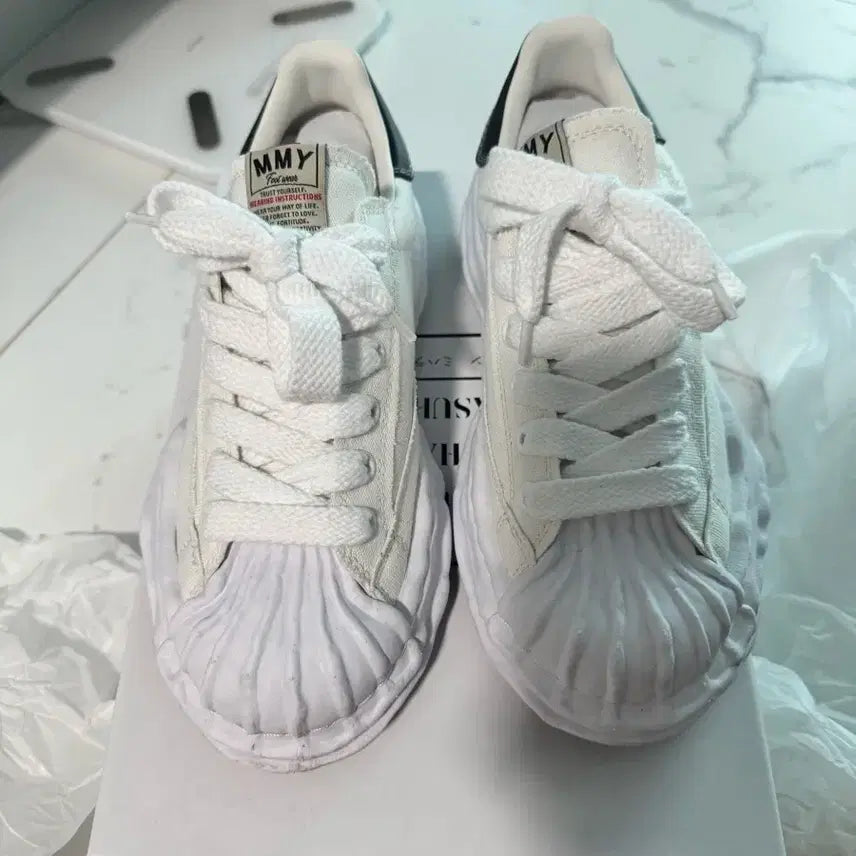 [BUNJANG] Mihara Yasuhiro Blakey Sneakers White 41 / 미하라 야스히로 블레이키 41