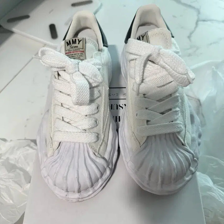 [BUNJANG] Mihara Yasuhiro Blakey Sneakers White 41 / 미하라 야스히로 블레이키 41