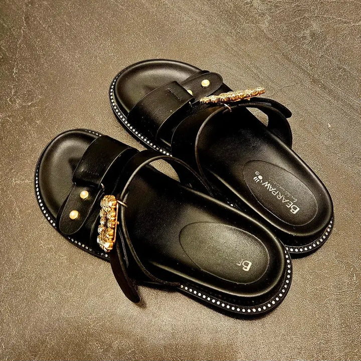 [BUNJANG] Bearpaw Black Cubic Embellished Sandals Slippers (235) / 베어파우 블랙 큐빅 장식 샌들 슬리퍼 235