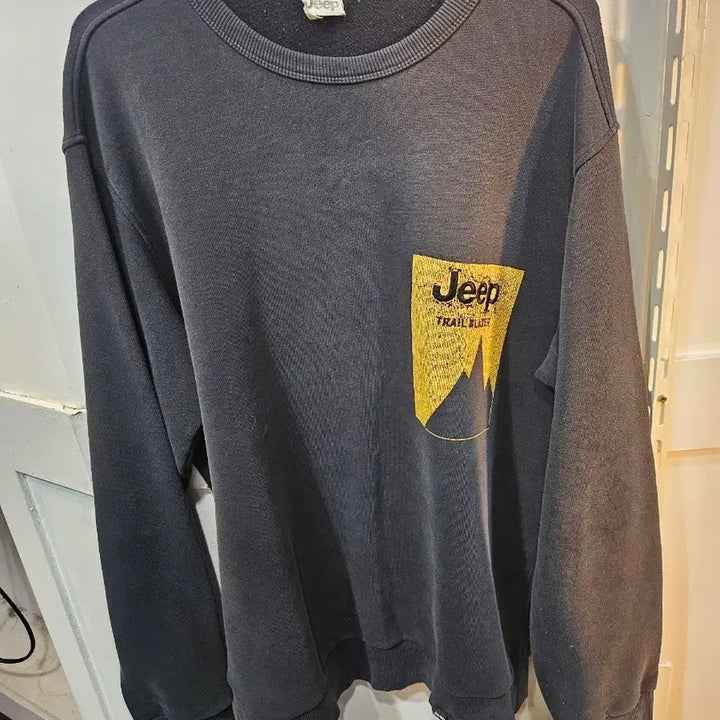 [BUNJANG] Jeep Black Sweatshirt T-shirt / <만원빈티지>지프 블랙 맨투맨 티셔츠