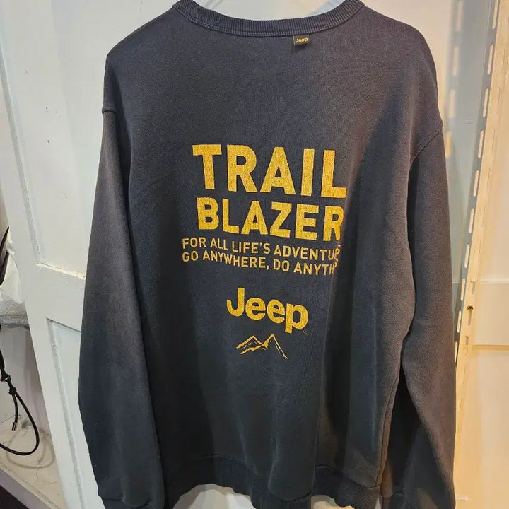 [BUNJANG] Jeep Black Sweatshirt T-shirt / <만원빈티지>지프 블랙 맨투맨 티셔츠