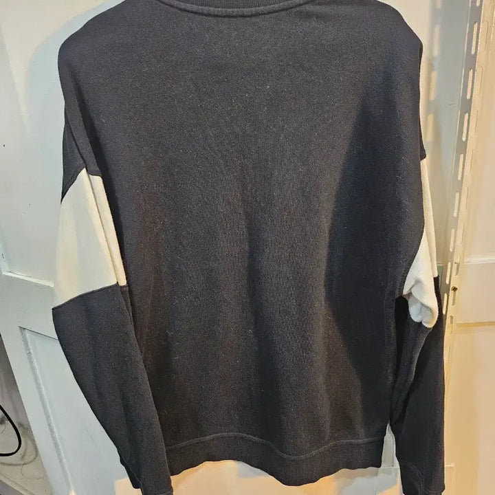 [BUNJANG] Groove Rhyme Color Block Sweatshirt / <만원빈티지>그루브라임 맨투맨 블랙 배색