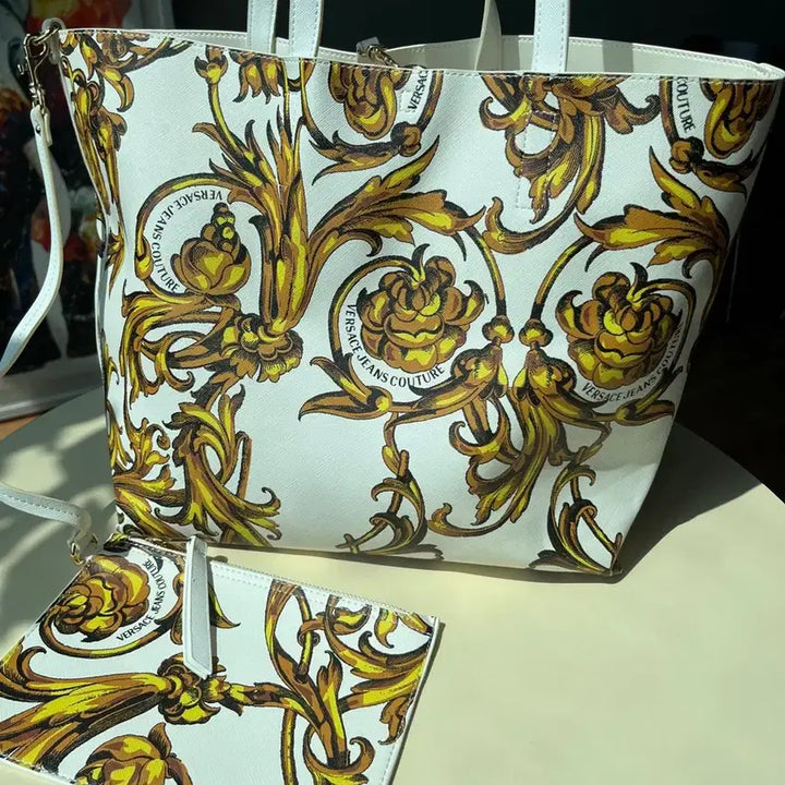 [BUNJANG] Versace Jeans Reversible Dot Bag with Pouch / 베르사체진스 리버시블 도트백