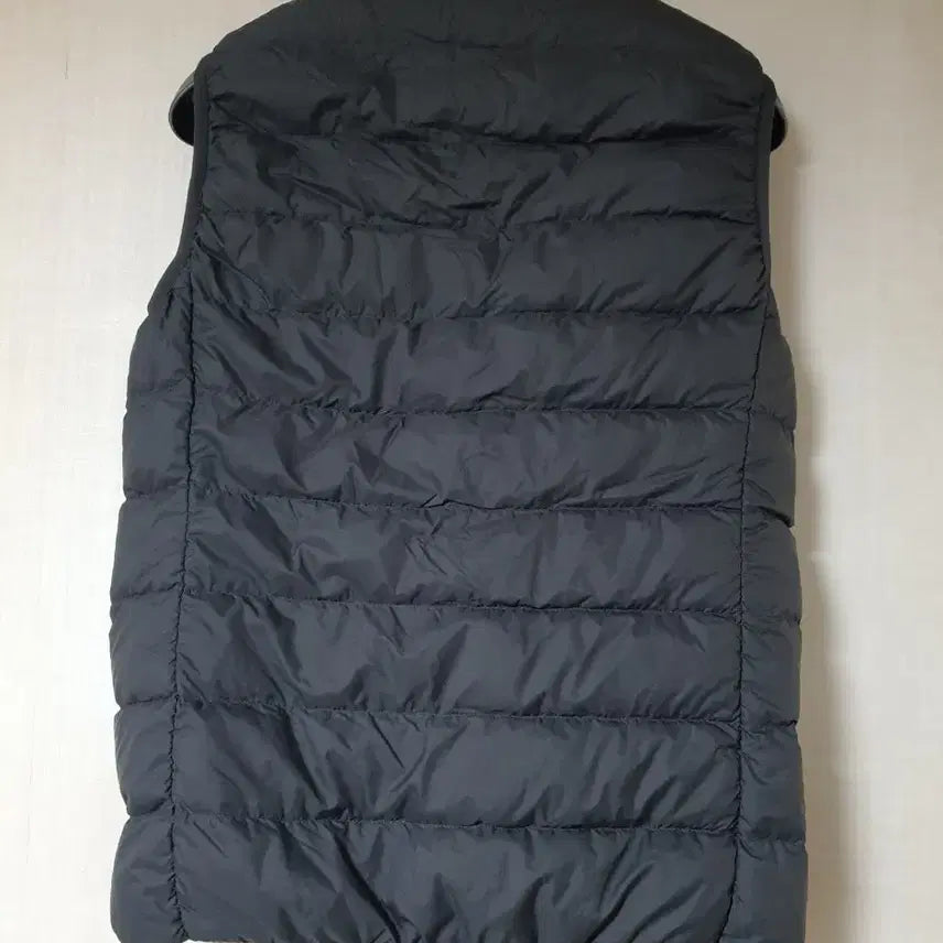 [BUNJANG] Muji Lightweight Down Vest S Charcoal / 무인양품 경량 다운 패딩 조끼 S 차콜