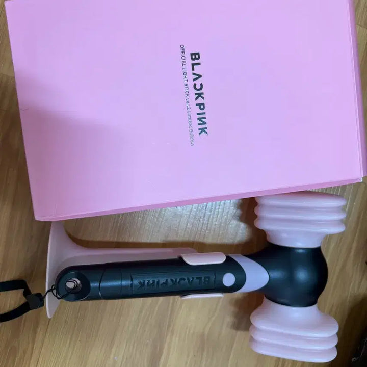 [BUNJANG] BLACKPINK Limited Light Stick Ver. 2 / 블랙핑크 리미티드 응원봉 BLACKPINK LIGHT STICK 2