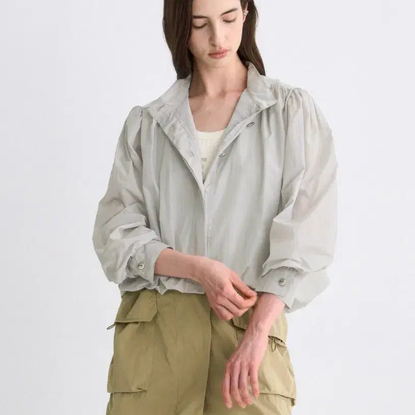[BUNJANG] TIME Crinkle Texture Pleated Hem Crop Jumper (Light Grey) / 25년TIME 크링클 텍스처 플리티드 헴 크롭 점퍼 라이트그레이 새옷급