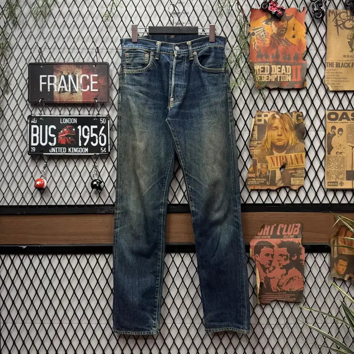 [BUNJANG] Evisu 00s Denim Pants with Rear Seagull Logo, Washed Dark Indigo / 00s 에비수 데님 팬츠 후면 씨걸 로고 포인트 워싱 진청
