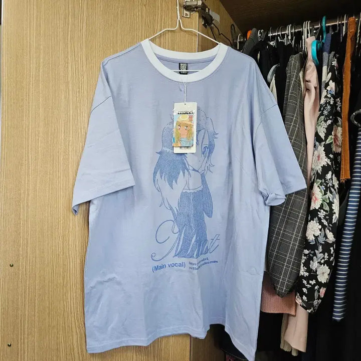 [BUNJANG] Wonder Visitors Animation Print Short Sleeve T-Shirt Sky Blue / 새제품 원더비지터 애니메이션 프린팅 반팔 티셔츠 하늘색