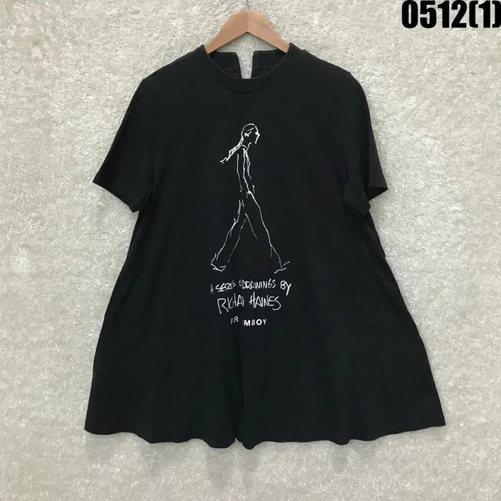 [BUNJANG] Tomboy Black Short-Sleeve T-Shirt (Free Size) / 톰보이 블랙 반팔 티셔츠 F