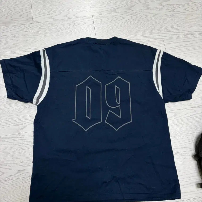 [BUNJANG] Thisisneverthat T-Shirt / 디스이즈네버댓 반팔
