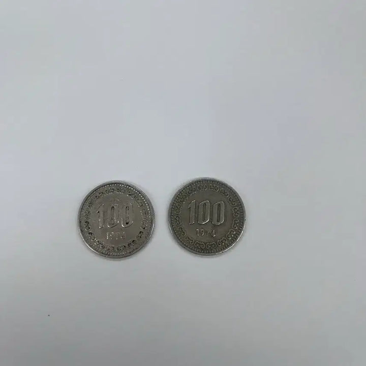 [BUNJANG] 1974 100 Won Coin / 희귀동전 1974년 100원 팝니다