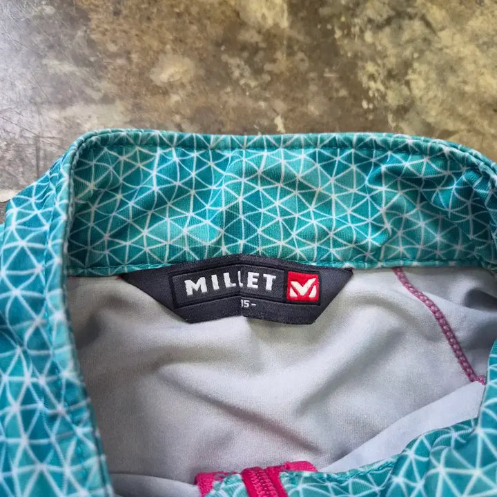 [BUNJANG] Millet Functional Fabric Half-Zip Short-Sleeve T-Shirt Size 95 / 95) 밀레 기능성 원단 하프집업 반팔티 반팔 티셔츠