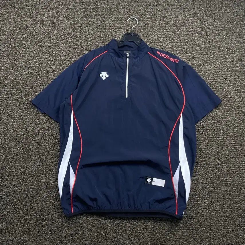[BUNJANG] Descente Half-Zip Short-Sleeve Warm-up Top / 데상트 반집업 반팔 웜업