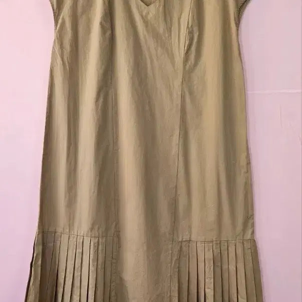 [BUNJANG] V-Neck Pleated Khaki Long Dress / 브이넥 플리츠 카키색 원피스