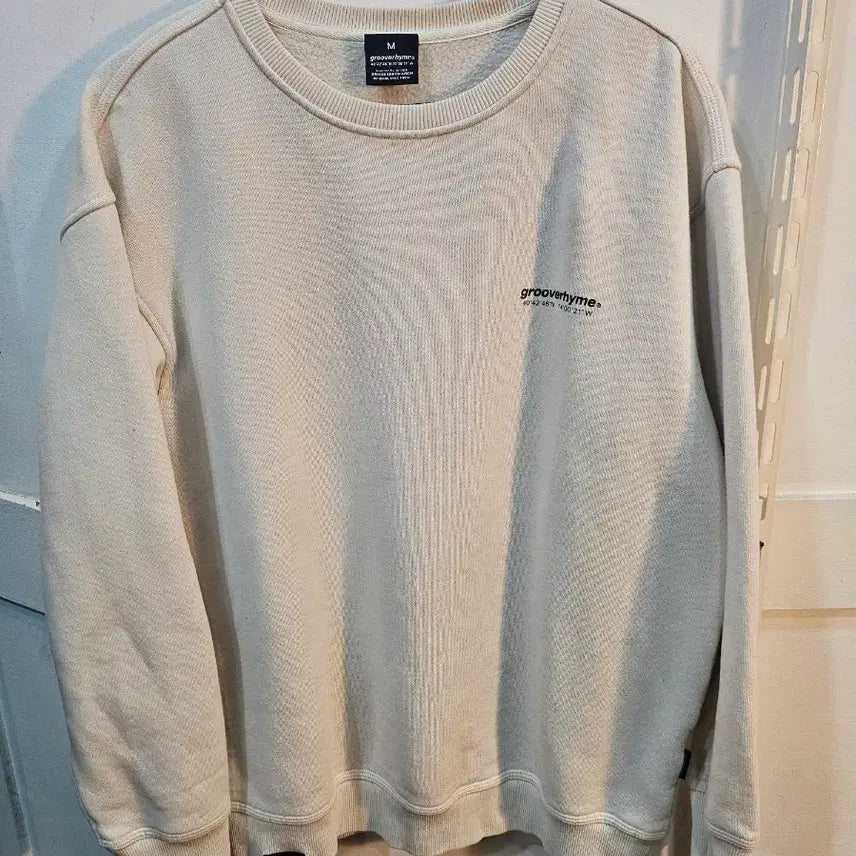 [BUNJANG] Grooverhyme Sweatshirt Ivory M / <만원빈티지>grooverhyme 맨투맨 티셔츠 M 아이보리