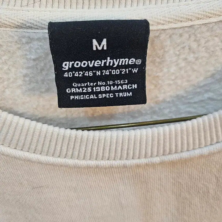[BUNJANG] Grooverhyme Sweatshirt Ivory M / <만원빈티지>grooverhyme 맨투맨 티셔츠 M 아이보리