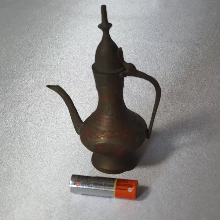 [BUNJANG] Antique Jade &amp; Brass Kettle Decorative Piece / 엔틱 옥장식 황동 주전자 소품