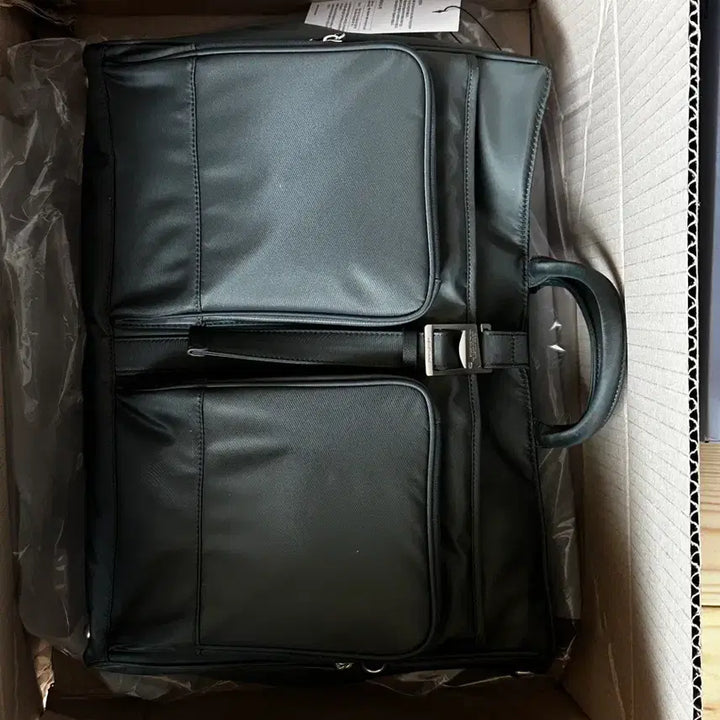 [BUNJANG] Raidbolt Offhour Briefcase Khaki / 리드볼트 오프아워 브리프케이스