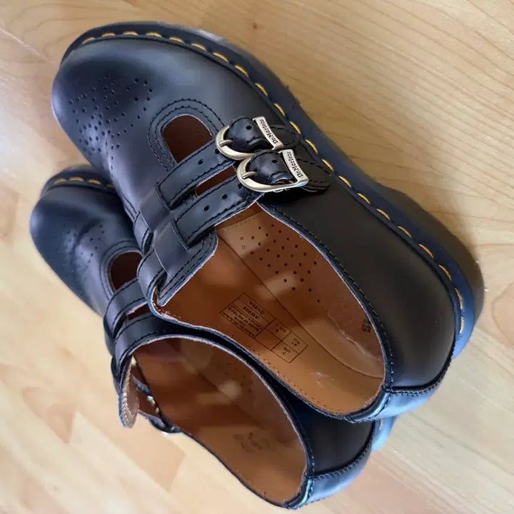 [BUNJANG] Dr. Martens Mary Jane Smooth Black Shoes / 닥터마틴 메리제인 스무스 블랙