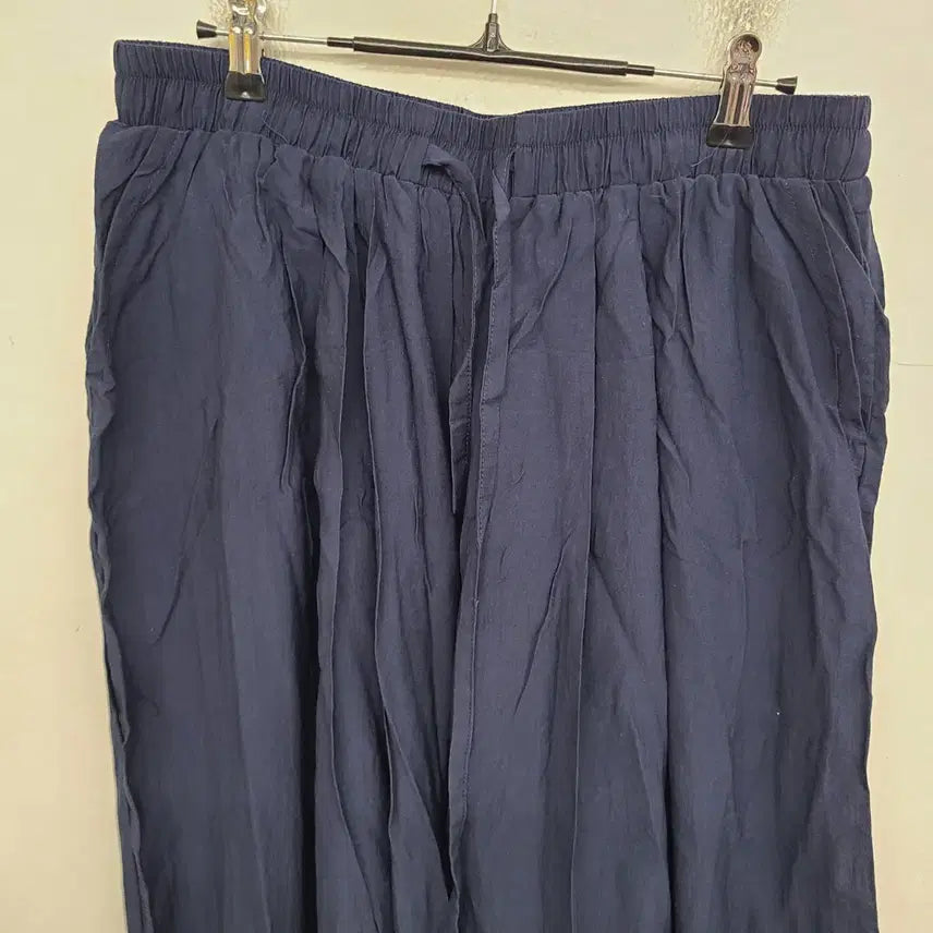 [BUNJANG] 09WOMEN Wide Banding Slacks (Spring/Summer) / [여성99 size] 09WOMEN 와이드 밴딩 슬랙스 (봄여름용)