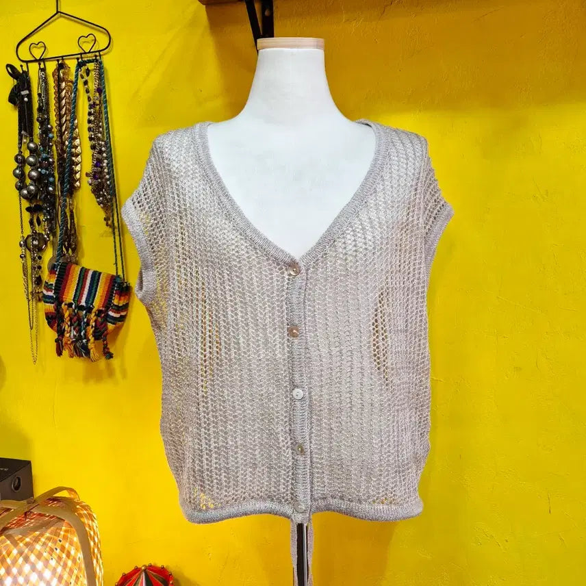 [BUNJANG] Bellygurl V-Neck Knit Vest / 벨리걸 브이넥 니트 조끼 베스트
