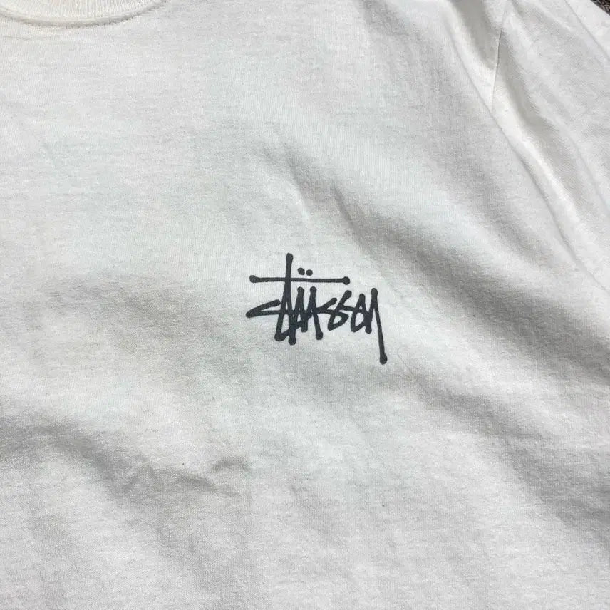 [BUNJANG] Stussy Stock Logo White T-Shirt / 스투시 스탁 화이트 반팔 티셔츠